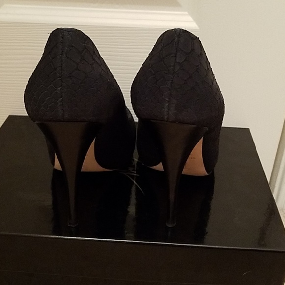 Giuseppe Zanotti Design Pantone Print Pumps E96082 - Picture 8 of 8